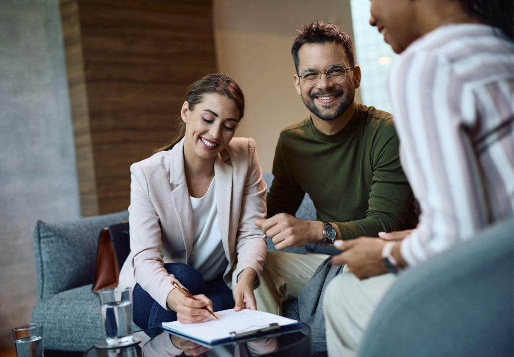 Renting in Miami: What to Know Before You Sign a Lease